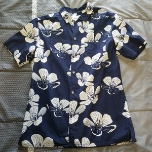 GoodFellow & Co. Hawaiian Floral Shirt